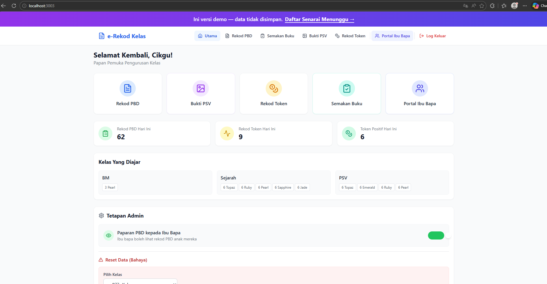 Paparan papan pemuka e-Rekod yang menunjukkan senarai murid dan rekod TP